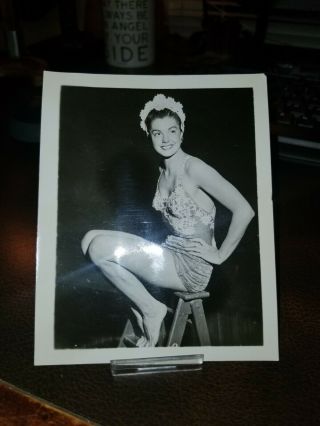 Vintage 1950s Press Photo Pinup Girl Movie Star Esther Williams Skimpy Outfit
