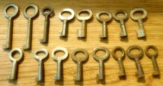 Fl1012f - (16) Antique Small Hollow Barrel Keys.  1 1/4 " To 2 "