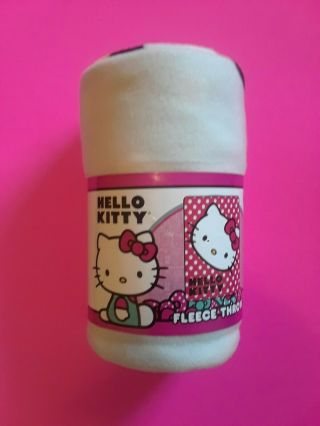 Sanrio Hello Kitty Polyester 45 " X 60 " Throw Blanket