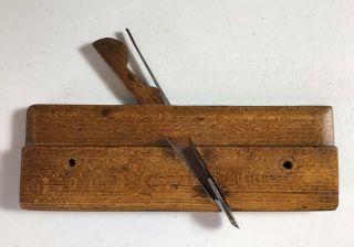 Estate Antique Wood Molding Hand Plane Tool Primitive Woodworking Carpenter