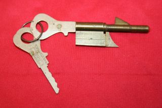 Vintage Keil Self Locking Key Hole Lock Set Skeleton Key Lock With Two Keys 282