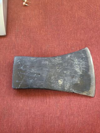Vintage Unbranded Axe Head 2 Pounds & 69 Oz Pre Owned