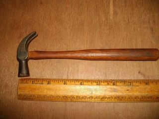T425 Little Antique Claw Hammer