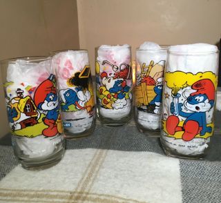 The Smurfs Set Of 5 Glasses From Peyo 1982 & 1983 Hardee’s Vintage Glassware