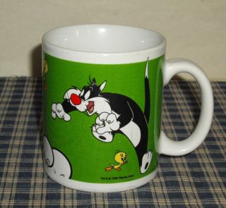 1998 Warner Brothers Looney Tunes Sylvester & Tweety Mug