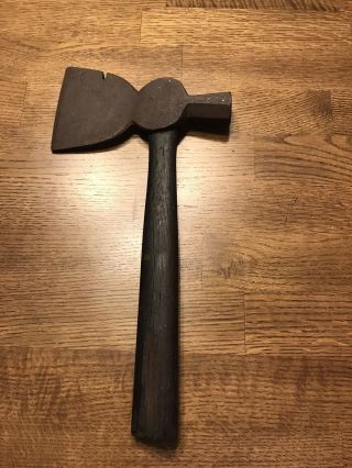 Vintage Hatchet With Octagonal Hammer And Nail Puller Wide Face