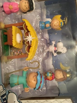 Peanuts Charlie Brown Deluxe Nativity Scene Figure Play Set Read Descrip 2