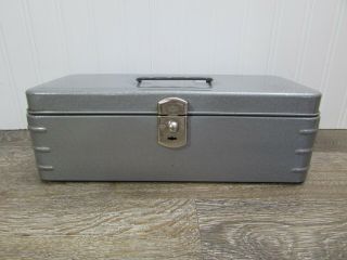 Vintage Gray Climax Small Metal Tool Box Or Tackle Box 11x5x4