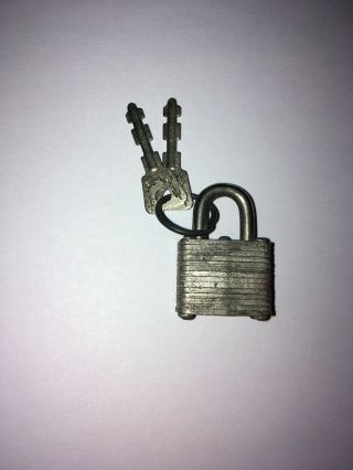Vintage 1 " High Made In Usa Mini Master Lock No.  9 Cub Padlock