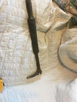 Smith & Hemenway Co Nyc Nail Puller Cast Iron Dated