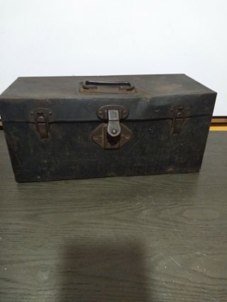 Vintage Ww2 Us Army M34 14 " Green Excelsior Metal Tool Box With 3 Latches & Divi