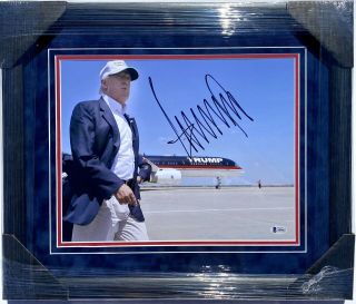 45th President Donald J.  Trump Signed Framed 11x14 Photo America Beckett Bas