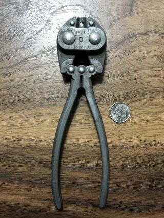 Vintage Tools H.  K.  P.  Inc.  Bell System D Pliers Wire Stripper Crimping 6 1/4 "
