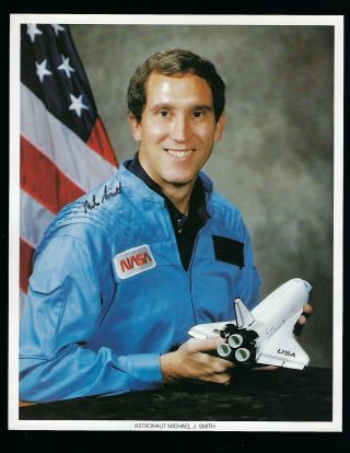 Mike Smith Signed 8x10 Nasa Litho Jsa Authenticated Sts - 51l Disaster Astronaut