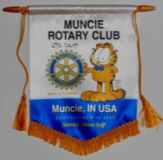 Rare - Nos Jim Davis Signed Garfield Muncie,  In Rotary Club Satin Trading Banner