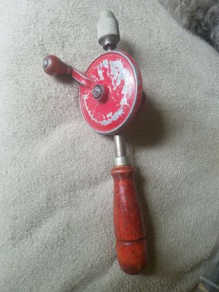 Vintage Red Wheel Steel Wooden Handle Hand Crank Egg Beater/drill Made In Usa
