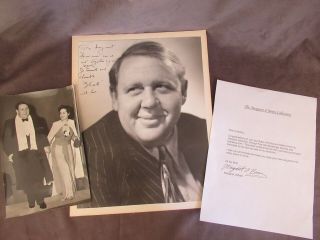 1946 Signed Black/white Large Photo - Charles Laughton To Margaret O 