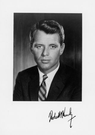 Robert F.  Kennedy Rfk Autograph Signed 4 7/8 X 6 7/8 Photo Bas Beckett Loa