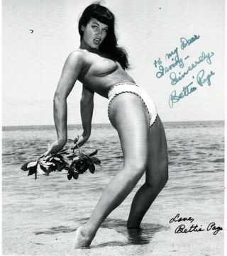 American Model,  Queen Of Pin - Up Bettie Page,  Signed Vintage Photo.  Bunny Jager.