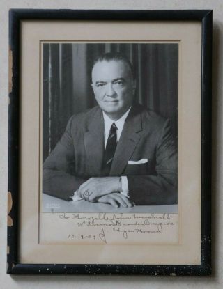 J.  Edgar Hoover Signed B&w Photo - Dated 10/19/1959 - Frame Untouched