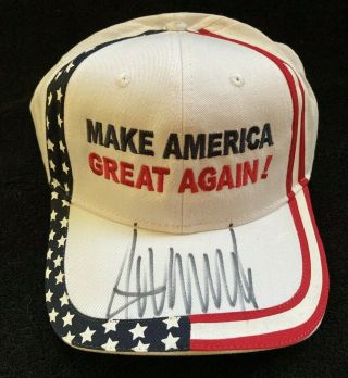 Donald Trump Signed Make America Great Again Hat Beckett Letter President