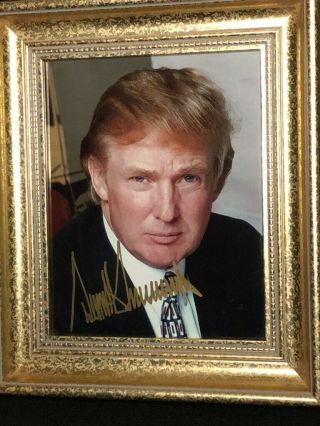 Donald Trump President Signed 8x10 Photo The Apprentice With Gold Frame