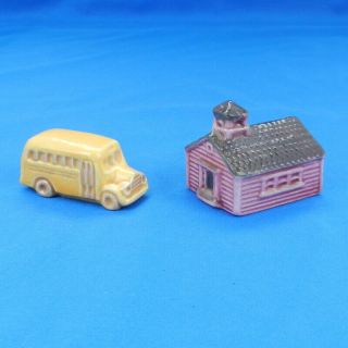 Arcadia Ceramics School House & Bus Vintage Miniature Salt & Pepper Shaker Vhtf