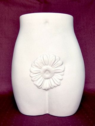 Jonathan Adler " Edie " White Porcelain Torso & Daisy Vase Muse - Edie Sedgwick
