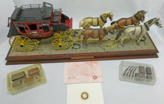 Franklin Wells Fargo Stagecoach Display 4 Horse Team Diecast 1:16 Diorama