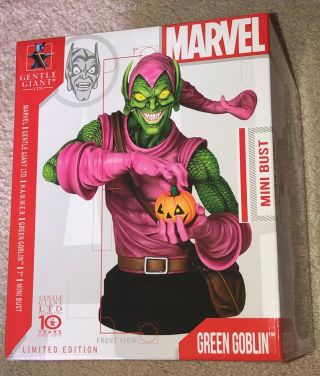 Gentle Giant Ltd Le Marvel H.  A.  M.  M.  E.  R.  Green Goblin Mini Bust 7 " 213 / 500