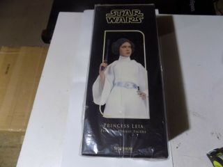 Exclusive Sideshow Princess Leia Star Wars Premium Format Figure Rare 194