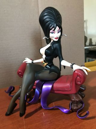 Signed Elvira Mistress Of The Dark " Tooned Up " Maquette Very Rare With