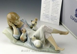Lladro Figurine Interrupted Nap Girl With Cats 5760 Retired