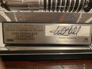 Star Wars Master Replicas Luke Skywalker Version 2 Signature Edition Lightsaber 2
