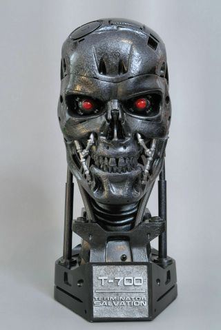Sideshow Terminator Salvation T - 700 Endoskeleton life - size 1:1 bust t - 800 2