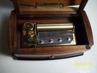 Reuge 3/50 Music Box With Serial 00761 " In "