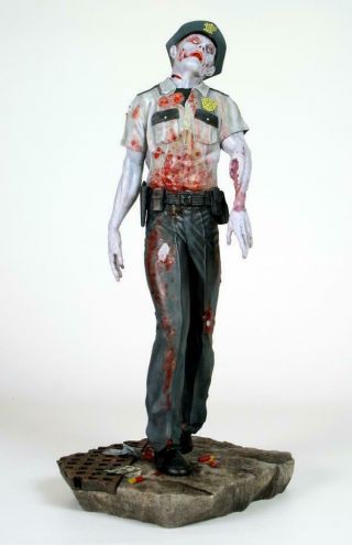 Resident Evil 1:6 Scale Zombie Cop By Hcg Bnib Long,  Rare Edition 1