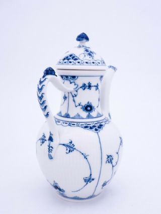 Coffee Pot 519 - Blue Fluted - Royal Copenhagen - Half Lace - 1:st Quality