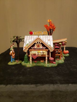 Dept.  56 Snow Village Harvest Apple Orchard With Accessory Retired