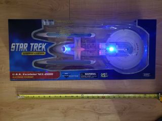 Diamond Select Toys Star Trek VI: The Undiscovered Country: U.  S.  S Excelsior 2