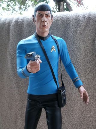 Star Trek Commander Spock Made By Hollywood Collectibles Group 005 Of 750 Made
