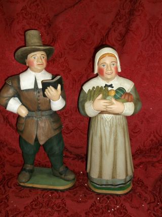 Set 2 Large Leo Smith First Thanksgiving Pilgrims Figurines Midwest Dept 56.