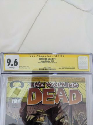 The Walking Dead 1 CGC SS 9.  6 Signed Robert Kirkman Black 