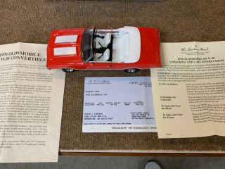 Danbury 1:24 1970 Oldsmobile 442 W - 30 Convertible W/ Orig.  Info.