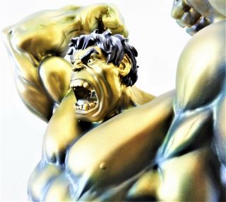 Marvel Bowen Avengers The Incredible Hulk Faux Bronze Statue Figure X - Men