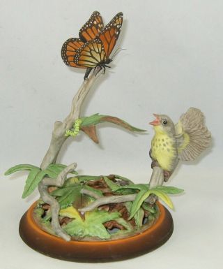 Boehm Porcelain Bird Sculpture Fledgling Canada Warbler W/monarch Butterfly 491