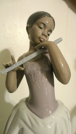 NAO Lladro Notes In The Wind Lady Holding Flute Retired 1339 2