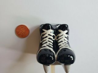 Nora Fleming Ice Hockey Skates MINI Ceramic A137 Retired 3