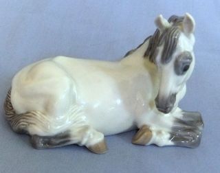 Serene Royal Copenhagen Lipizzan Mare Horse Lying Down / J Grut 5690 Figurine