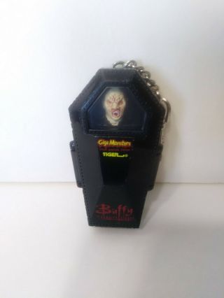 Buffy The Vampire Slayer Giga Monster Virtual Creep 1999 Tiger Electronics